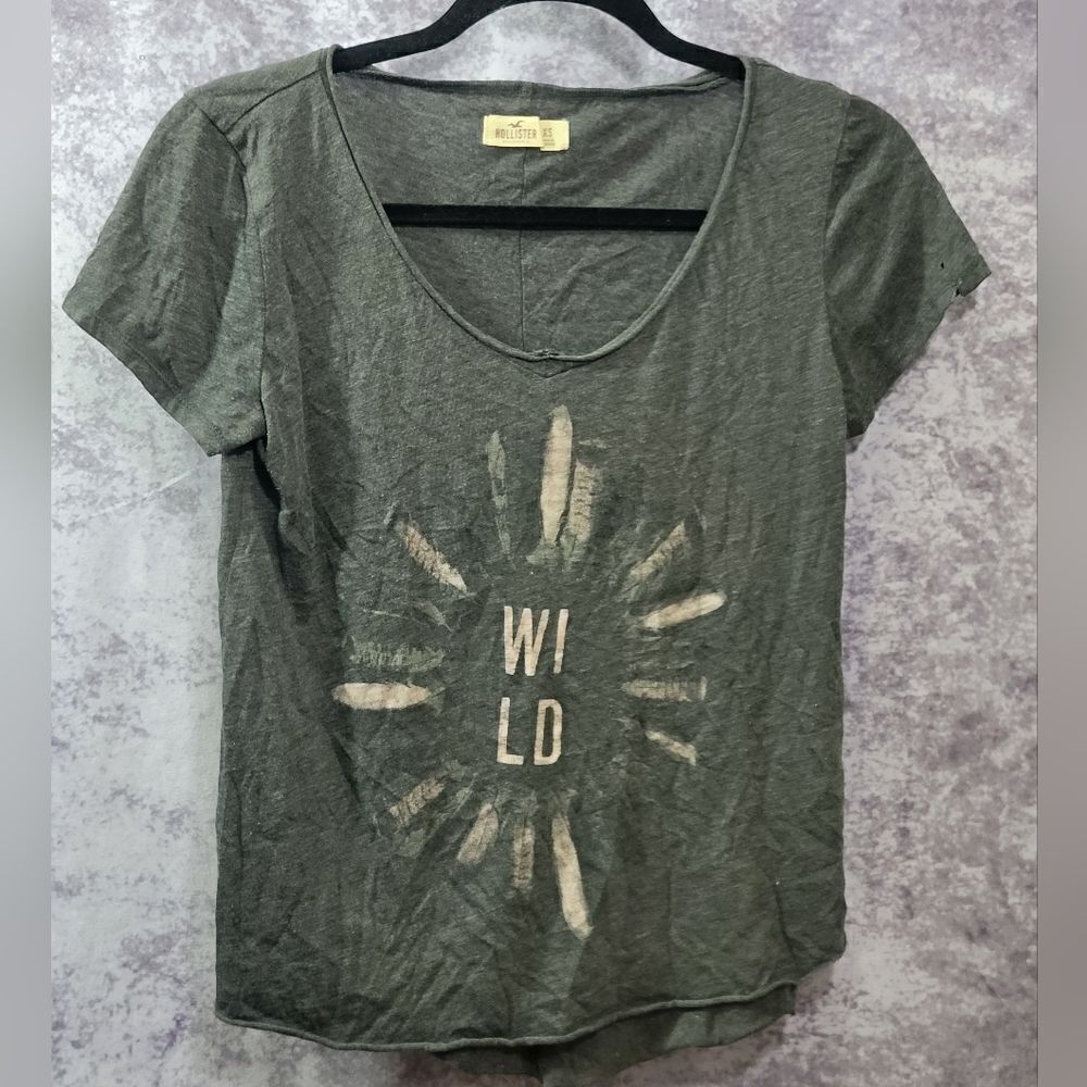Hollister T-Shirt‎